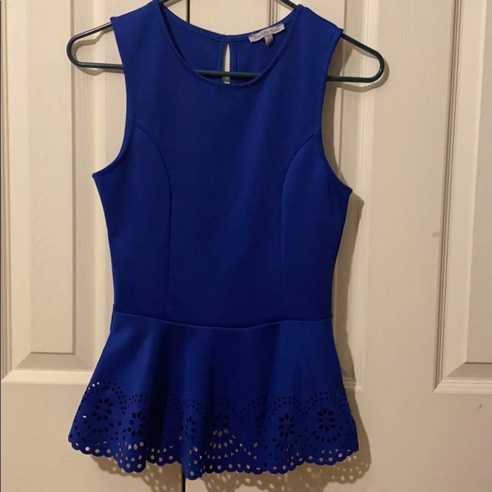 Blue top